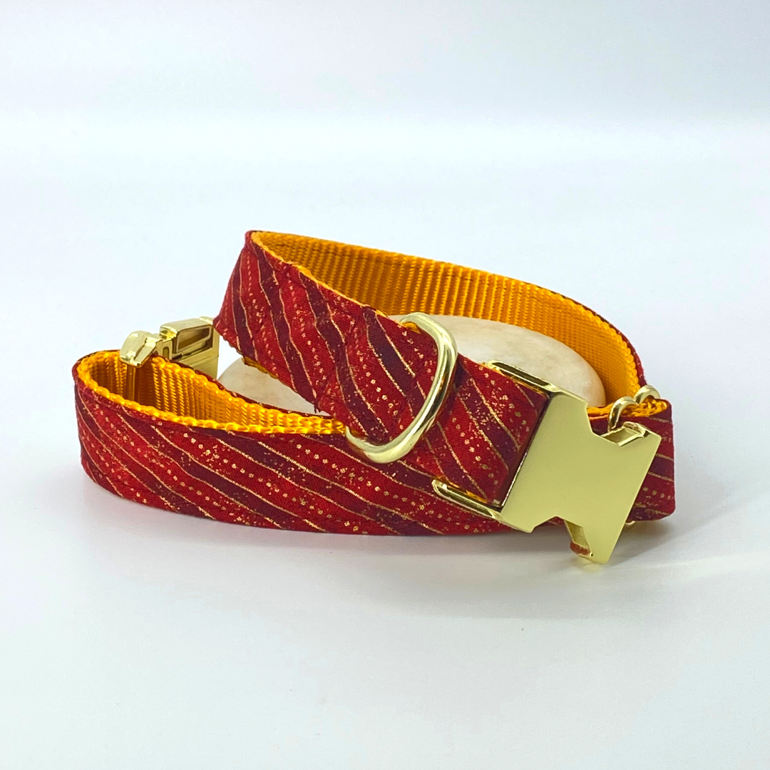 Santa's Gift - Holiday Inspired Dog Collar